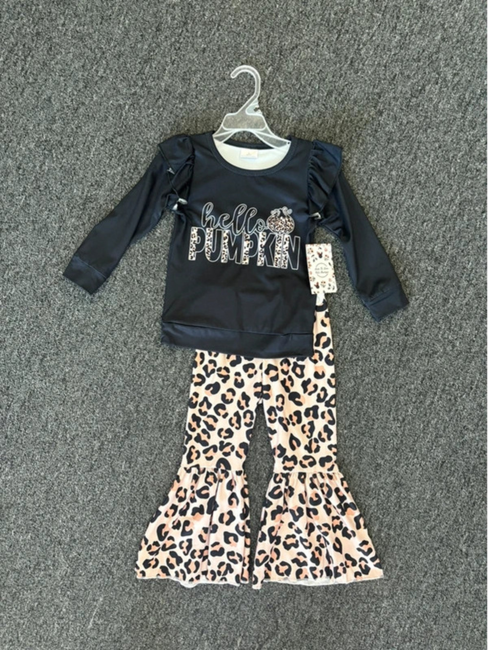 NWT Size 4 Pumpkin Girls Set Cheetah